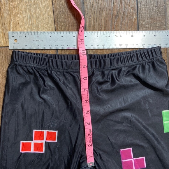 Tetris Inspired Black and Multi Colored Leggings Size M - Picture 7 of 11